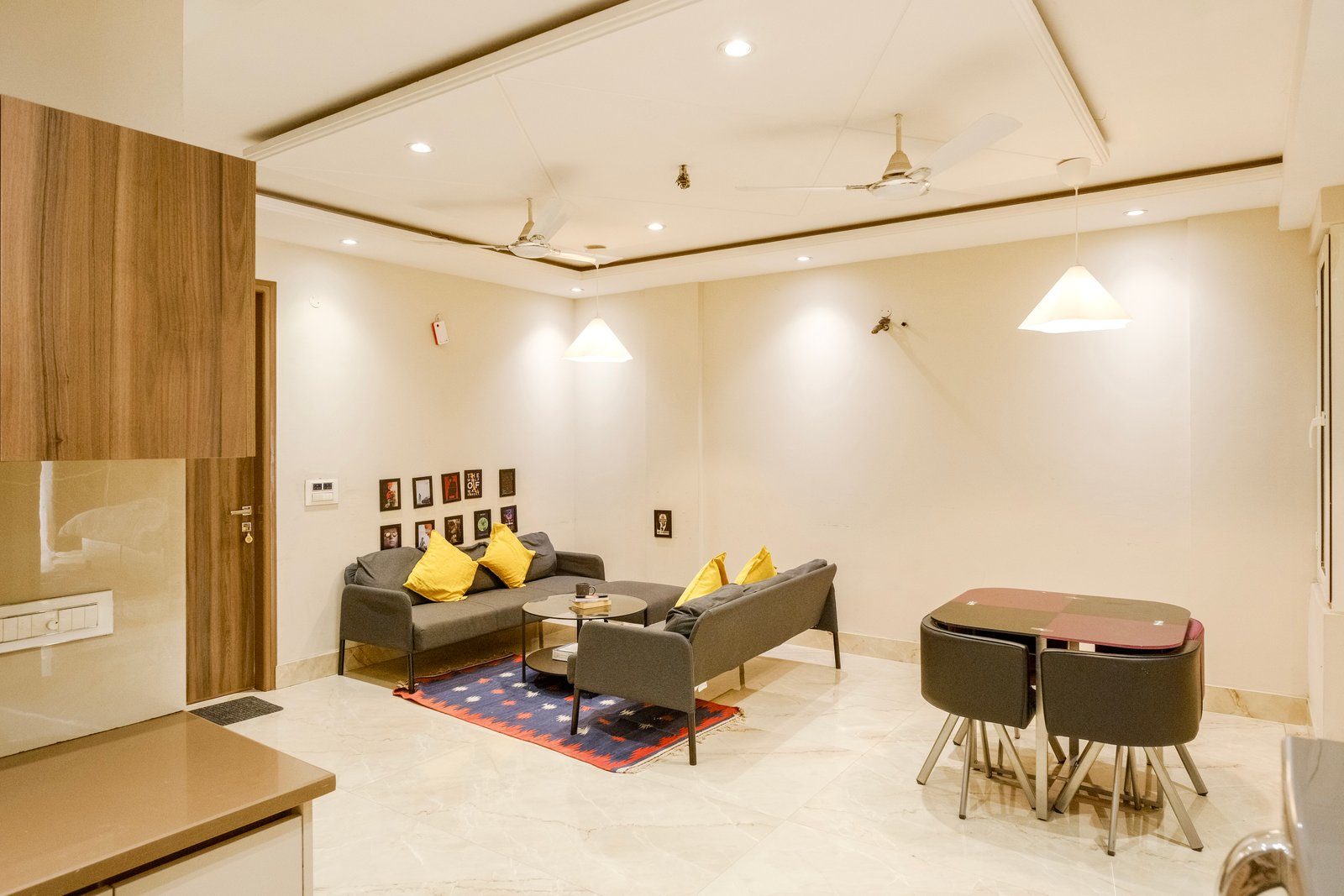 image of common sitting area (for a bed & breakfast)